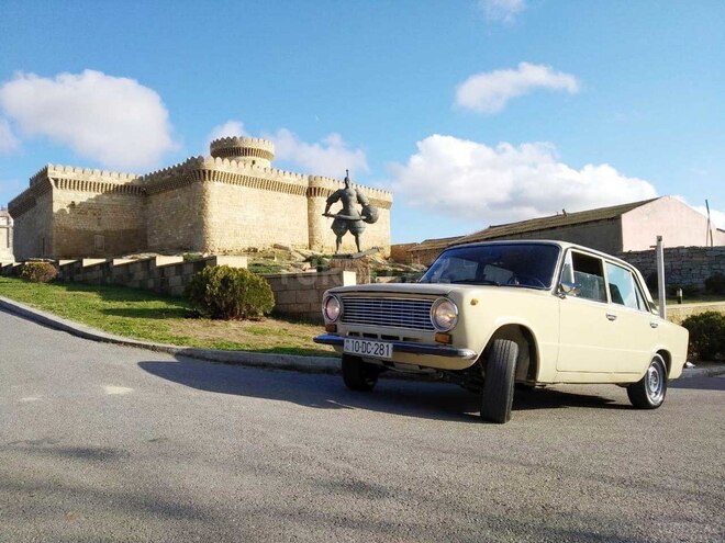 LADA (VAZ) 21011 1981, 200,000 km - 1.3 l - Bakı