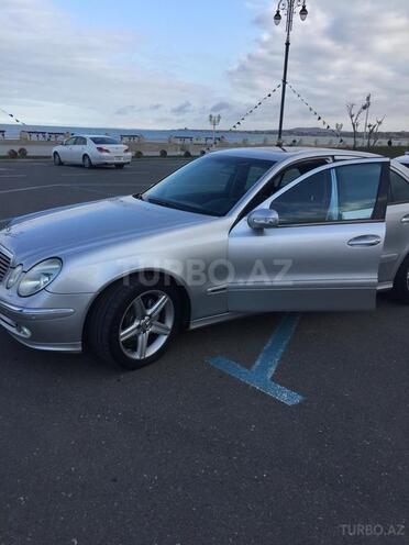 Mercedes E 270 2002, 310,000 km - 2.7 l - Sumqayıt
