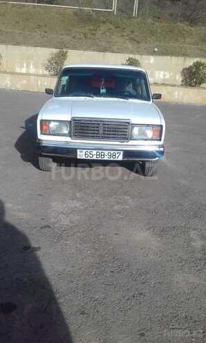 LADA (VAZ) 2107 2006, 195,000 km - 1.6 л - Yardımlı