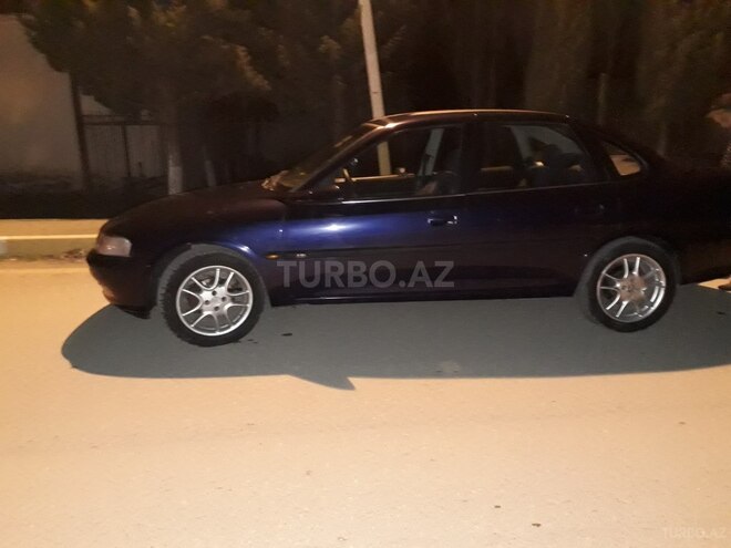 Opel Vectra 1997, 318,251 km - 1.8 l - Xırdalan