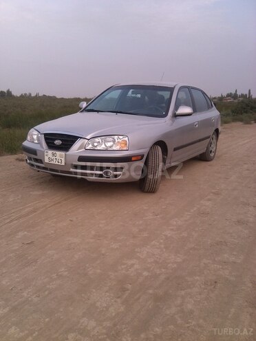 Hyundai Elantra 2004, 400,000 km - 2.0 l - Neftçala