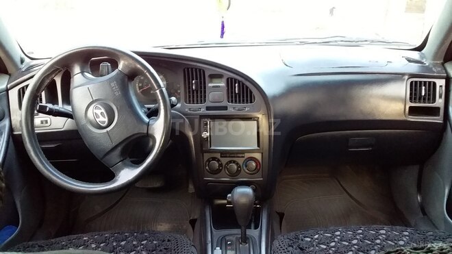 Hyundai Elantra 2004, 400,000 km - 2.0 l - Neftçala