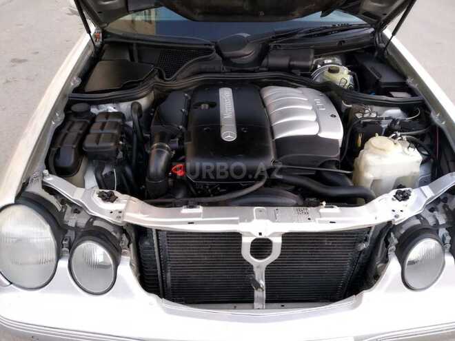 Mercedes E 270 2001, 380,110 km - 2.7 l - Bakı