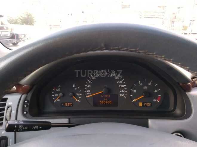 Mercedes E 270 2001, 380,110 km - 2.7 l - Bakı