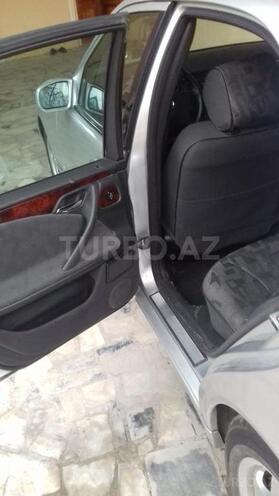 Mercedes E 200 2001, 31,000 km - 0.2 l - Gəncə