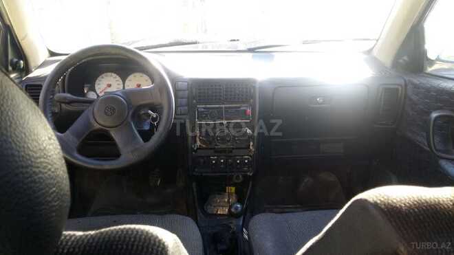 Volkswagen Polo 1995, 350,000 km - 1.6 l - Gəncə