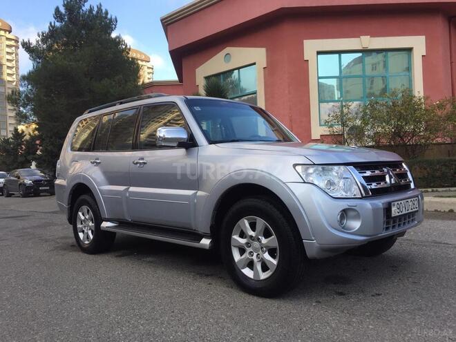 Mitsubishi Pajero 2013, 139,000 km - 3.5 l - Bakı