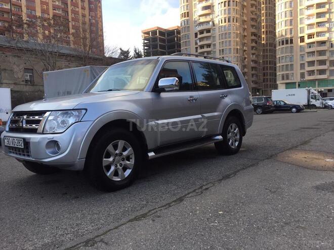 Mitsubishi Pajero 2013, 139,000 km - 3.5 l - Bakı