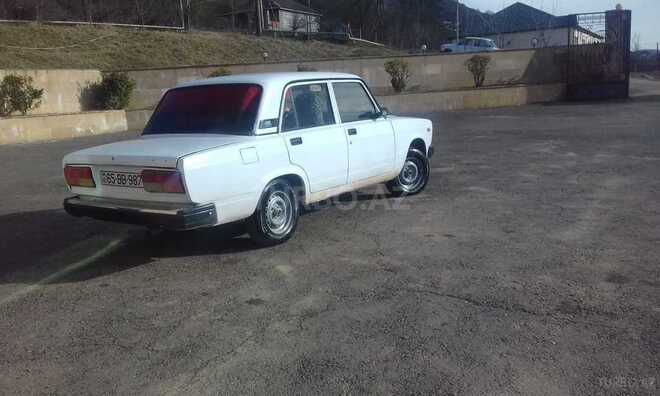 LADA (VAZ) 2107 2006, 195,000 km - 1.6 л - Yardımlı