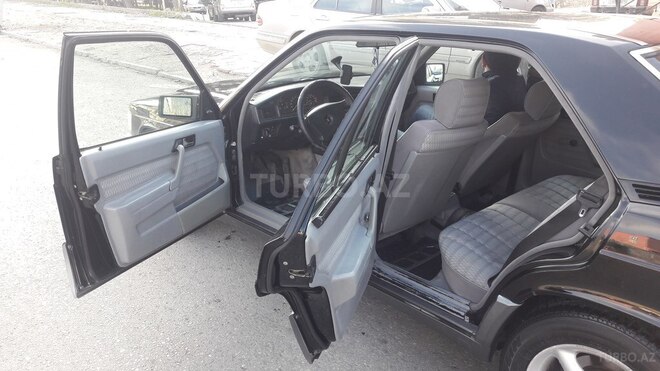 Mercedes 190 1992, 350,000 km - 2.0 л - Bakı