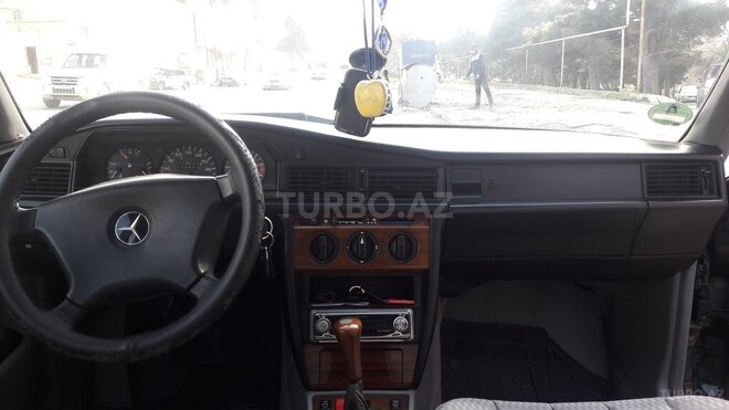 Mercedes 190 1992, 350,000 km - 2.0 л - Bakı