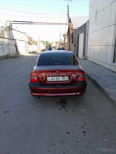 Opel Vectra 1997, 290,000 km - 1.8 л - Quba