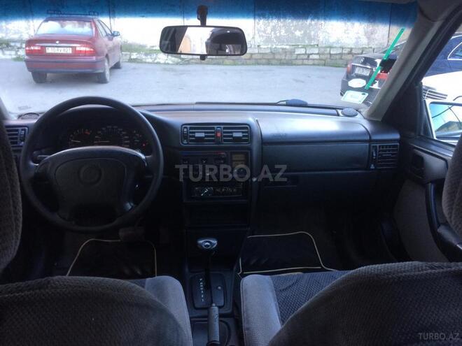 Opel Vectra 1994, 30,000 km - 2.0 л - Bakı