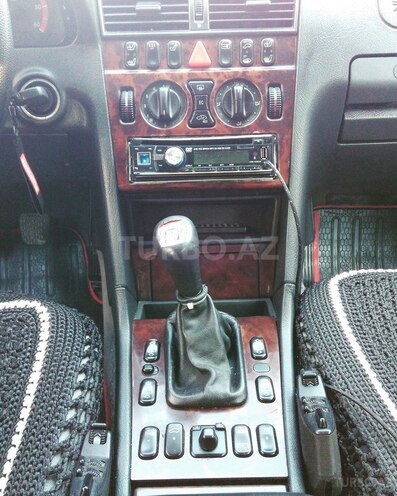 Mercedes C 220 1998, 285,000 km - 2.2 l - Bakı