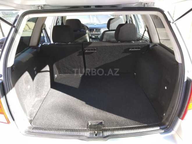 Volkswagen Golf 2004, 189,000 km - 1.6 l - Bakı