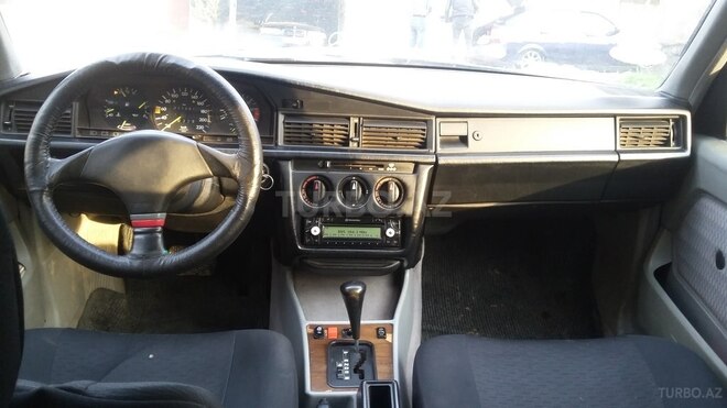 Mercedes 190 1989, 368,456 km - 2.0 l - Bakı