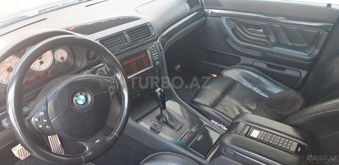 BMW 740 2001, 215,000 km - 4.4 l - Bakı