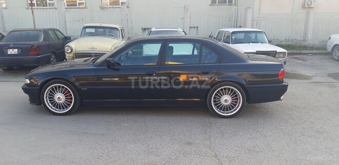 BMW 740 2001, 215,000 km - 4.4 l - Bakı