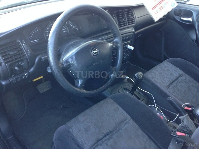 Opel Vectra 1999, 390,000 km - 1.6 l - Bakı