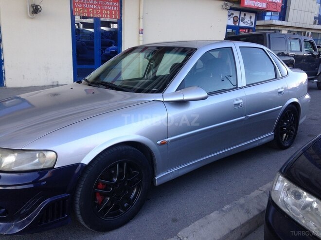 Opel Vectra 1999, 390,000 km - 1.6 l - Bakı