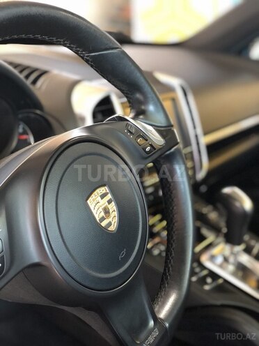 Porsche Cayenne 2013, 94,000 km - 3.6 л - Bakı