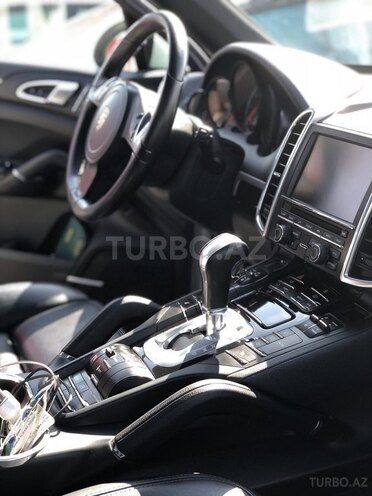 Porsche Cayenne 2013, 94,000 km - 3.6 л - Bakı