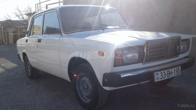 LADA (VAZ) 2107 2008, 180,000 km - 1.6 л - Bakı