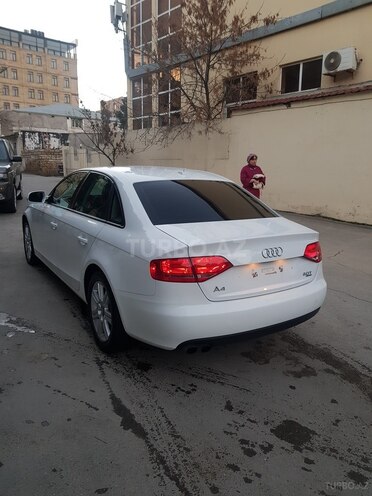 Audi A4 2011, 76,000 km - 2.0 l - Bakı