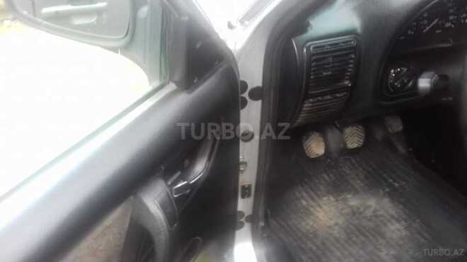 GAZ 3110 2004, 155,000 km - 2.4 l - Bakı