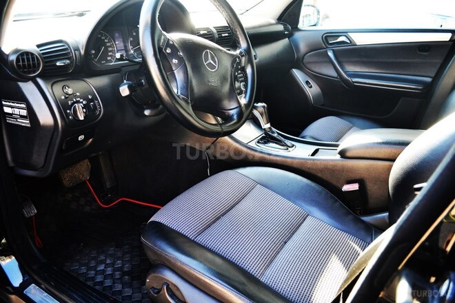 Mercedes C 230 2006, 275,000 km - 2.5 l - Bakı