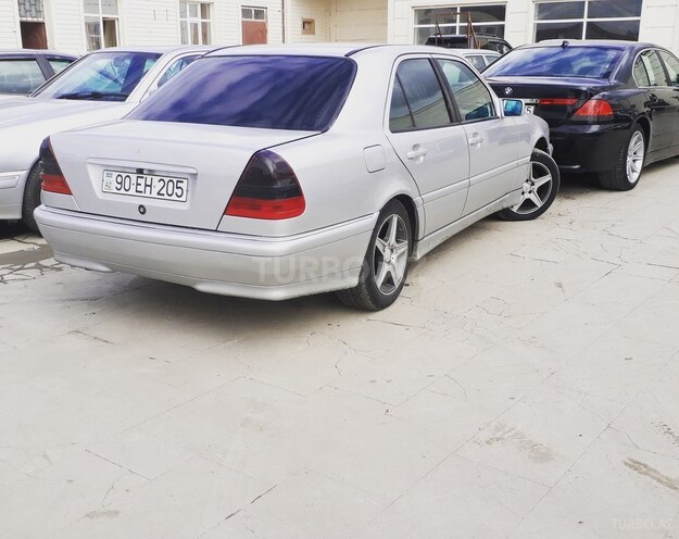 Mercedes C 180 1996, 3,264,622 km - 0.1 л - Gəncə