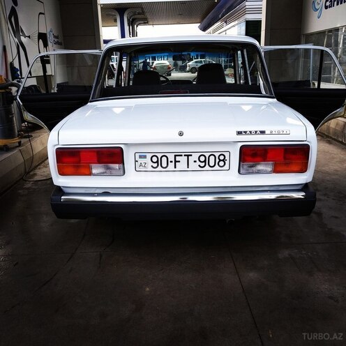 LADA (VAZ) 2107 2009, 21,335 km - 1.6 л - Bakı