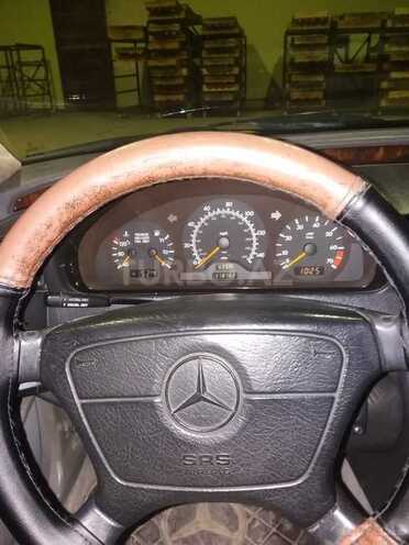 Mercedes C 220 1996, 385,000 km - 2.2 л - Bakı