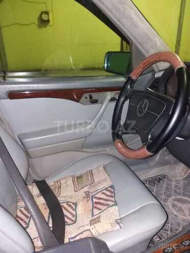 Mercedes C 220 1996, 385,000 km - 2.2 л - Bakı