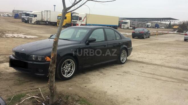 BMW 530 2001, 330,100 km - 0.3 l - Sumqayıt