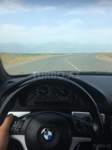 BMW 530 2001, 330,100 km - 0.3 l - Sumqayıt