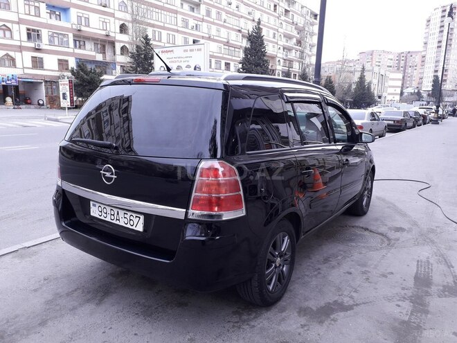 Opel Zafira 2006, 285,000 km - 2.2 l - Bakı