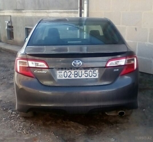Toyota Camry 2014, 135,000 km - 2.5 l - Bakı