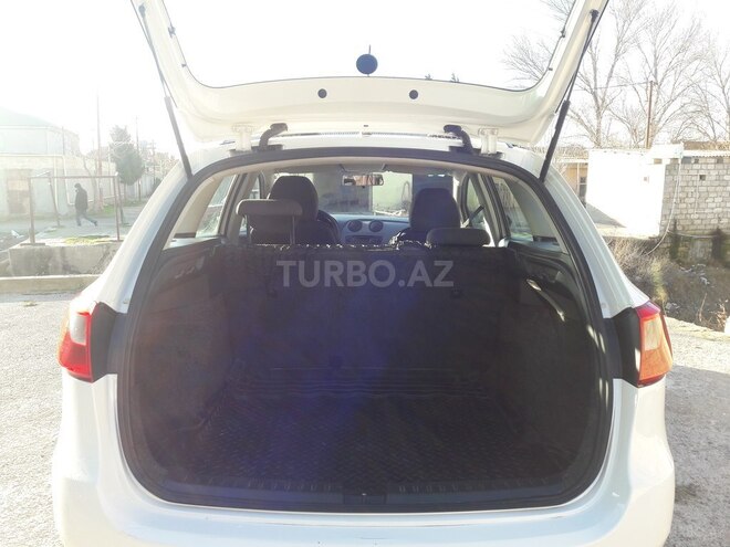 SEAT Ibiza 2013, 139,000 km - 1.4 l - Bakı