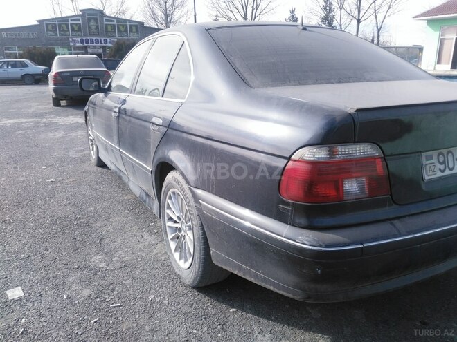 BMW 523 1999, 230,000 km - 2.0 л - Qəbələ