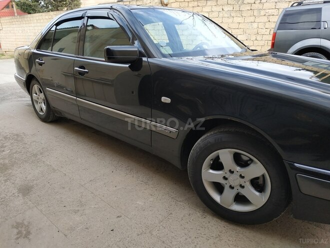 Mercedes E 200 1998, 430,000 km - 0.2 l - Bakı