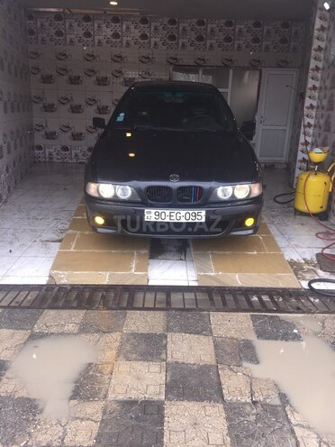BMW 528 1996, 293,000 km - 2.8 l - Bakı