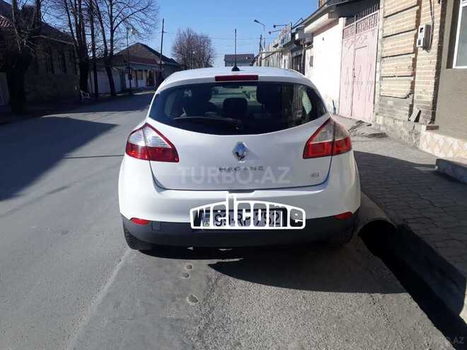 Renault Megane 2011, 295,000 km - 1.5 l - Şəki