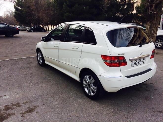 Mercedes B 180 2011, 53,000 km - 1.8 л - Bakı