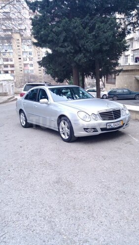 Mercedes E 220 2007, 131,750 km - 2.2 l - Bakı