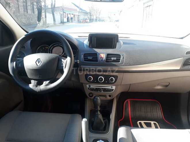 Renault Megane 2011, 295,000 km - 1.5 l - Şəki