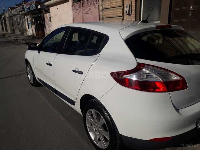 Renault Megane 2011, 295,000 km - 1.5 l - Şəki