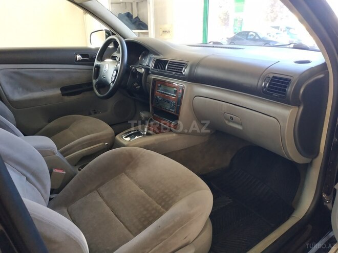 Volkswagen Passat 2001, 201,789 km - 1.8 l - Gəncə