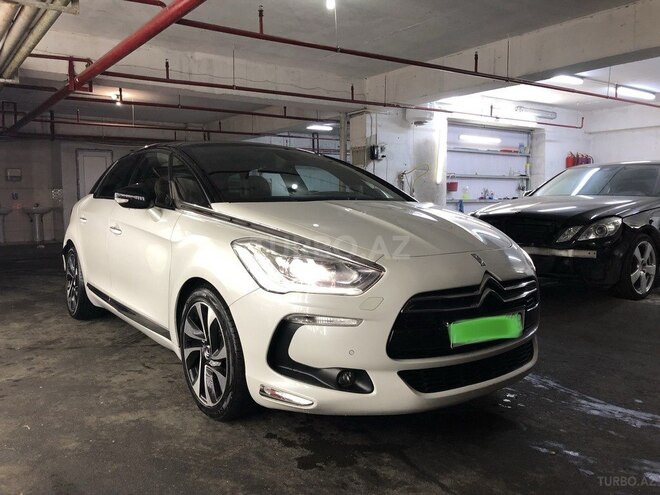 Citroen DS5 2013, 100,000 km - 1.6 l - Bakı