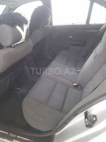 BMW 520 2002, 250,000 km - 2.2 л - Bakı